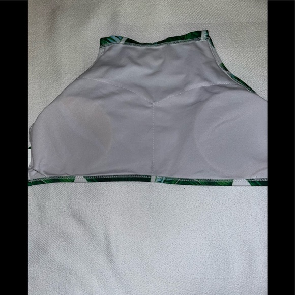 Beautiful, Ekouaer Green 2 Piece Swimwear, Size M - Picture 6 of 7